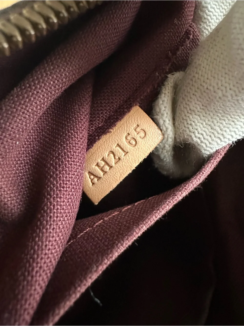 Louis Vuitton authentic louis